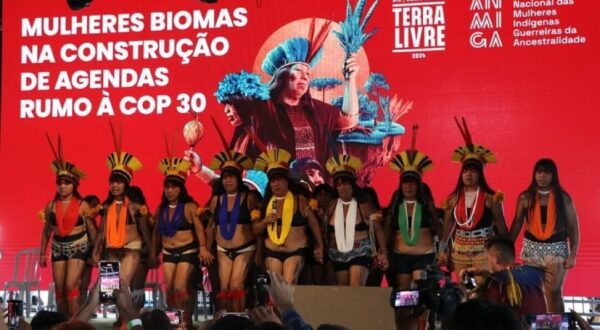 Para onde olhar quando queremos pensar no futuro da tecnologia?